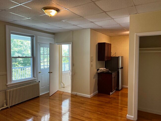 Building Photo - 295 Nahant Rd