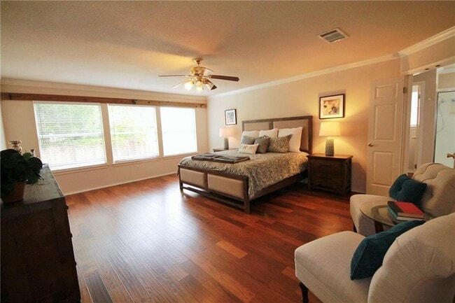 Building Photo - 8508 Forest Heights Ln