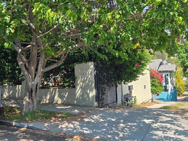 House at end of driveway - 1644 Mohawk St