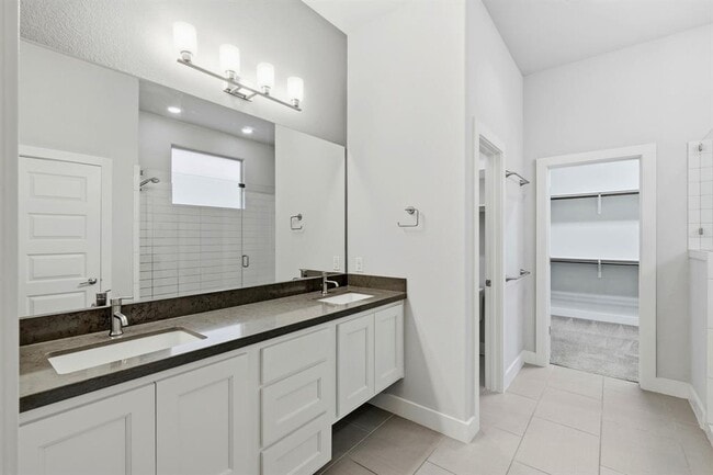 Building Photo - 12221 Cottage Promenade Ct