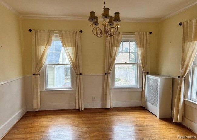 Building Photo - 1072 Ridgedale Ave