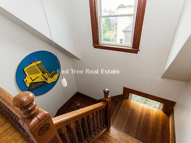 Building Photo - 41 Elmore St