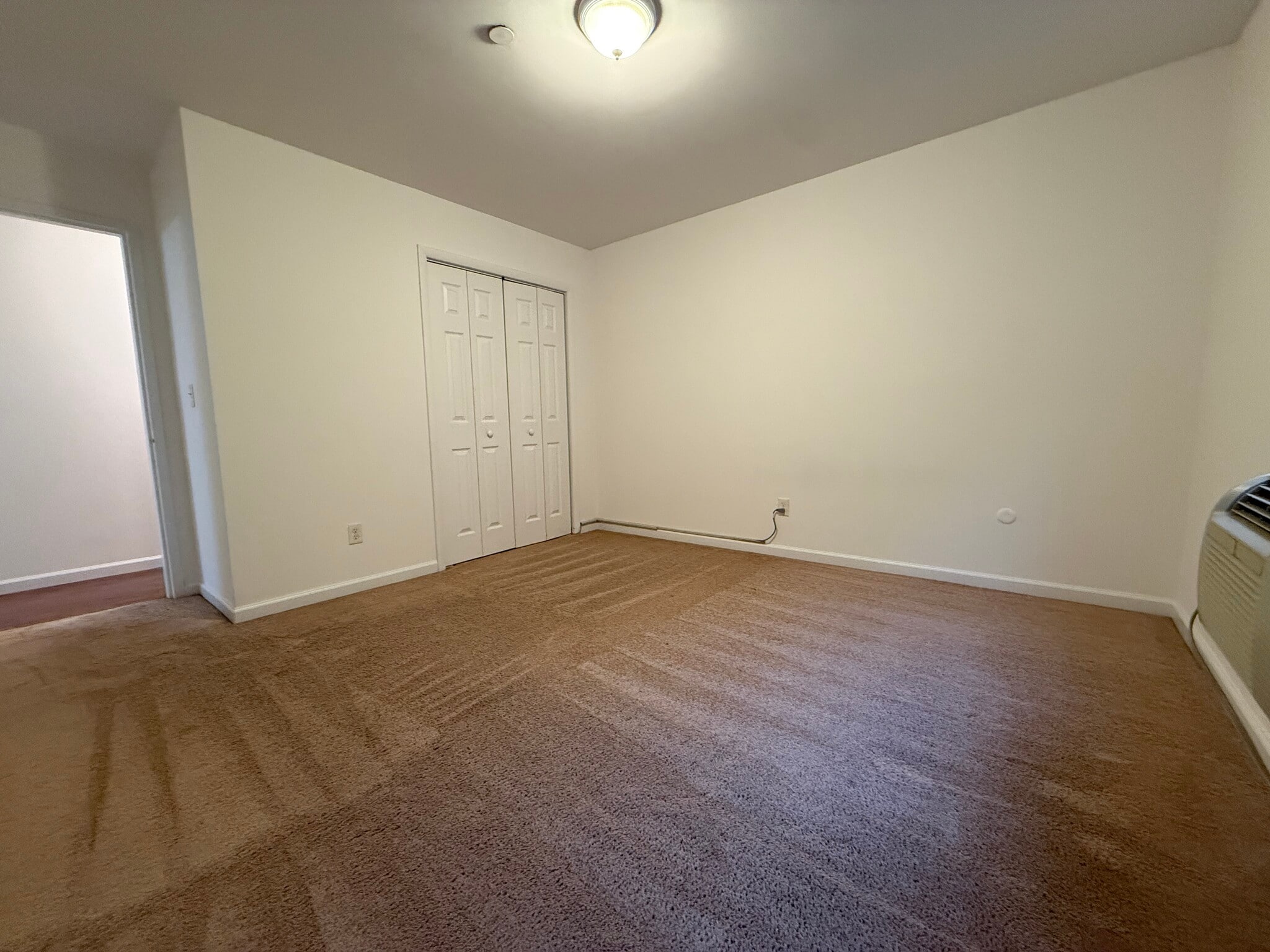 Building Photo - 208 Undercliff Ave