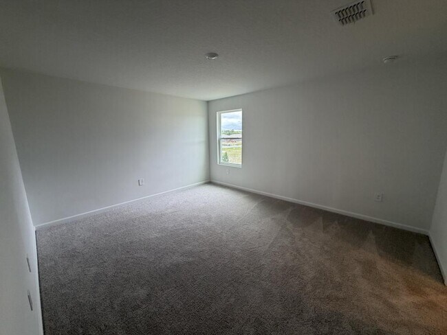 Building Photo - 2482 Hallow Gdn Rd