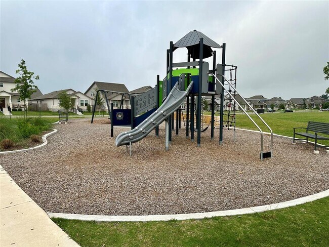 Building Photo - 120 Oakdale Meadows Ln