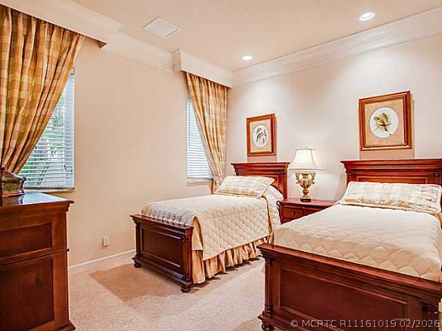 Building Photo - 120 Viera Dr