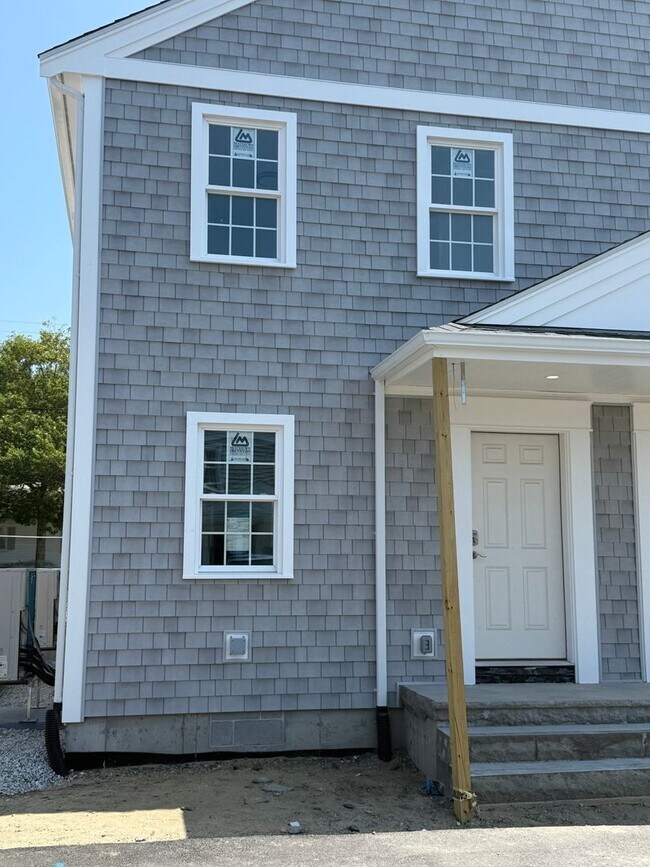 Building Photo - Upper County Road Residences