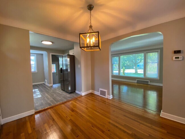 Building Photo - 5248 Haverford Dr