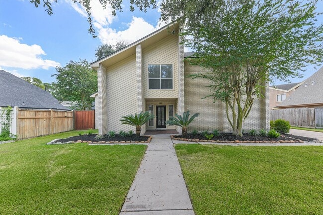 Primary Photo - 3911 Cherry Forest Dr