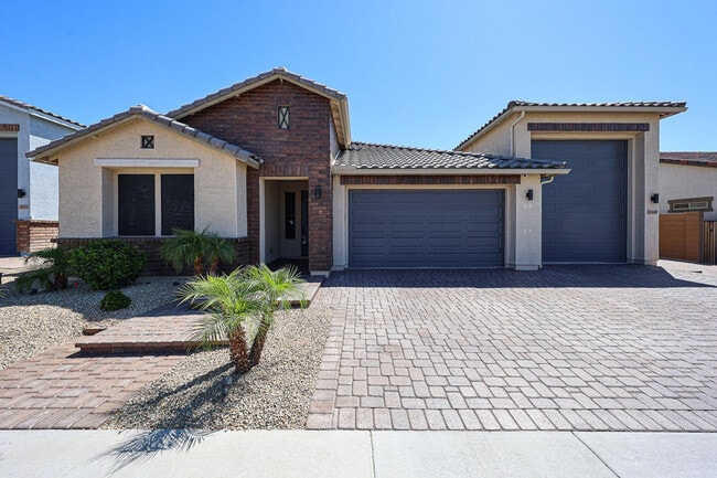 Building Photo - 25689 N 140th Ln