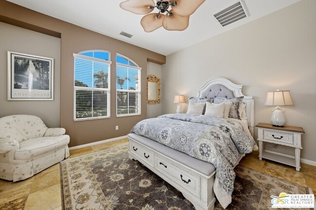 Building Photo - 104 Azzuro Dr