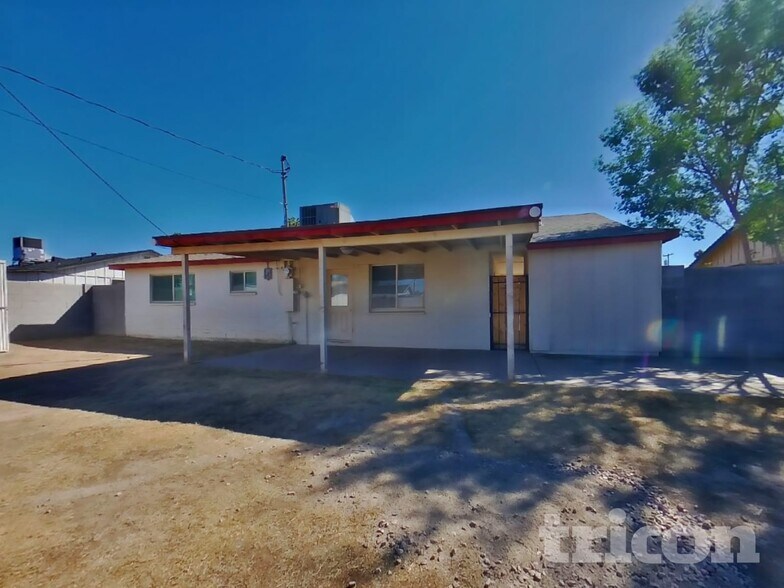 Building Photo - 3234 W Larkspur Dr