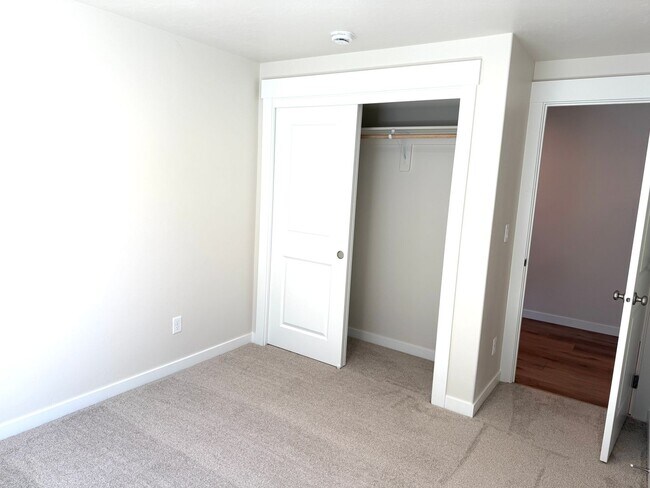 Building Photo - Newly Built 3-Bedroom with Fenced Back Yard