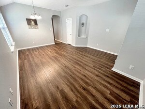 Building Photo - 9242 Mare Country