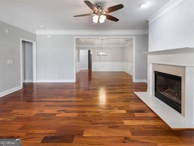 Building Photo - 820 Freedom Ln