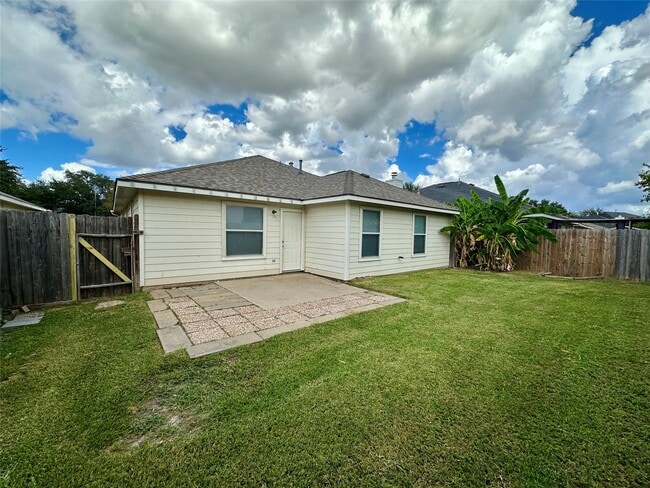 Building Photo - 19803 Cannon Fire Dr