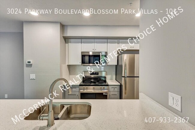Building Photo - 3024 Parkway BoulevardBlossom Park Villas