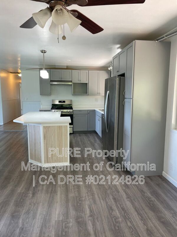Building Photo - 875 Watson Rd