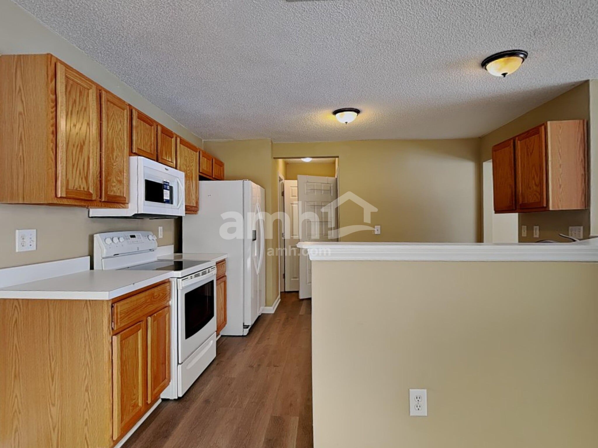 Building Photo - 2208 Tucca Way