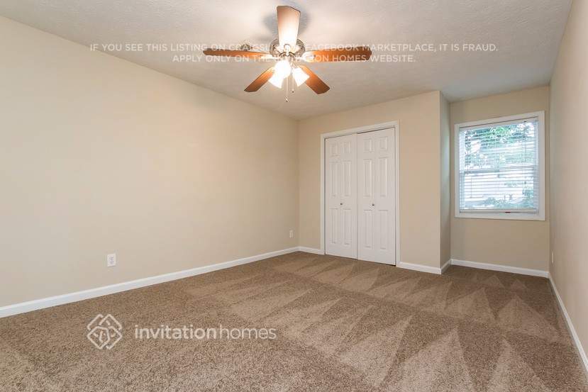Building Photo - 5345 N Fork Dr SW