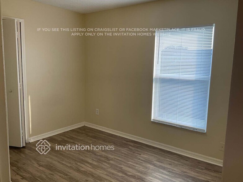 Building Photo - 835 McLean Ct