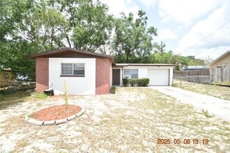 Building Photo - 8320 Oleander Ln