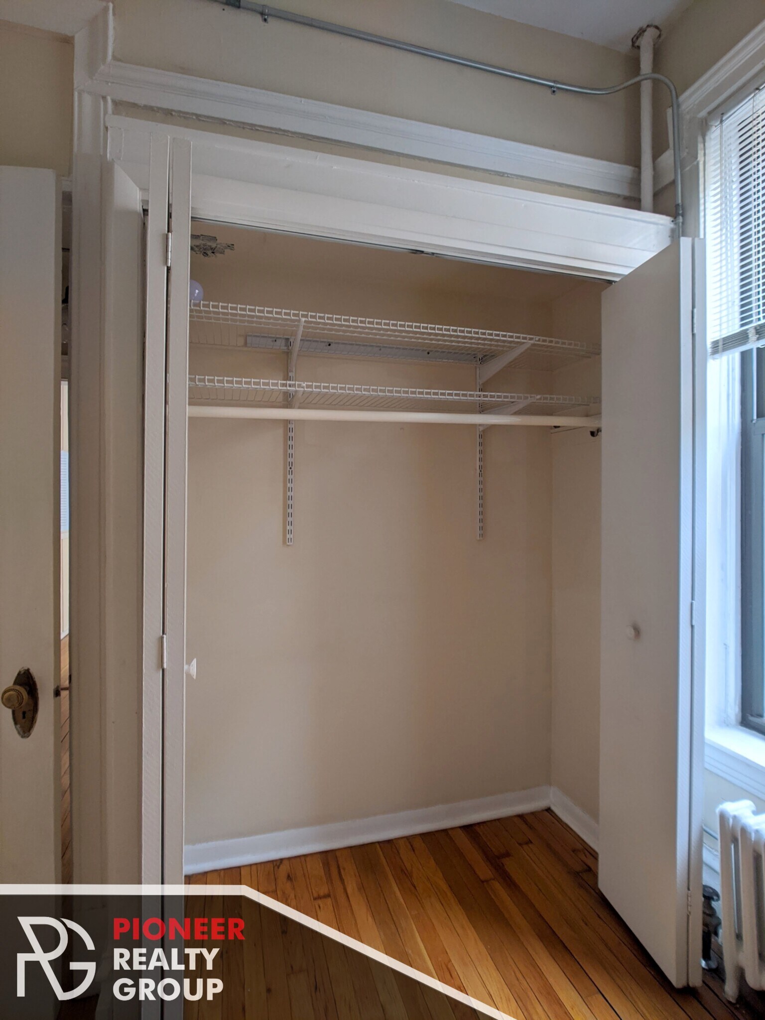 Building Photo - 1212 N Dearborn St