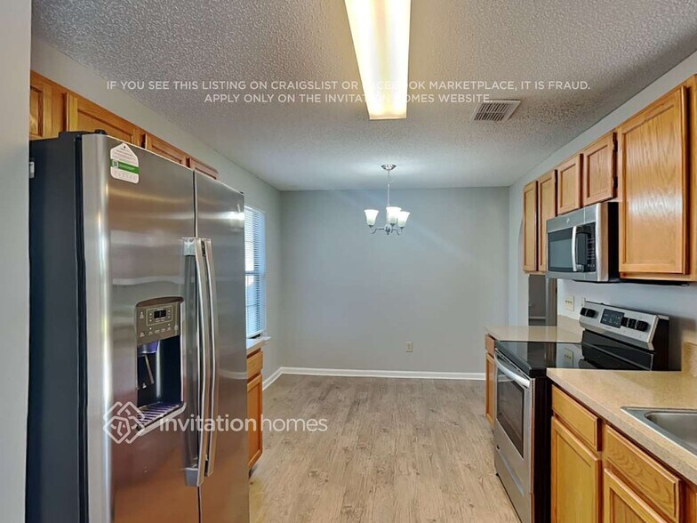 Building Photo - 4964 Greenland Hideaway Dr S