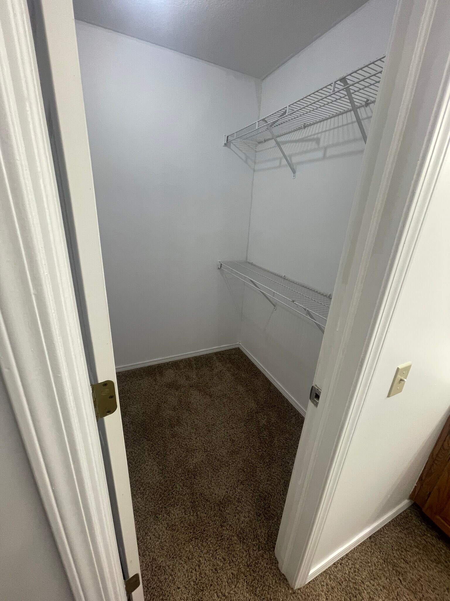 Building Photo - 317 S Market St