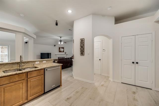 Building Photo - 11554 Stephenville Dr