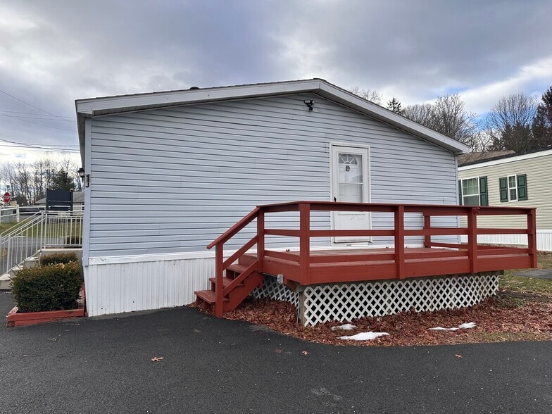 Building Photo - 1 Jacob Dr