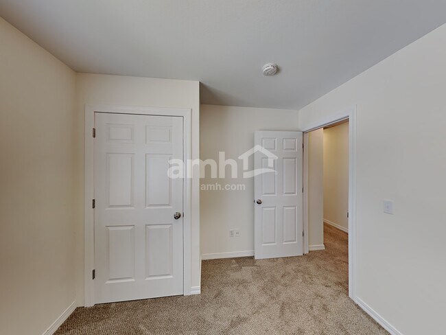 Building Photo - 13839 Ralph H Way