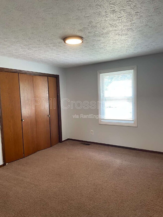 Building Photo - 7594 Peachmont Ave NW