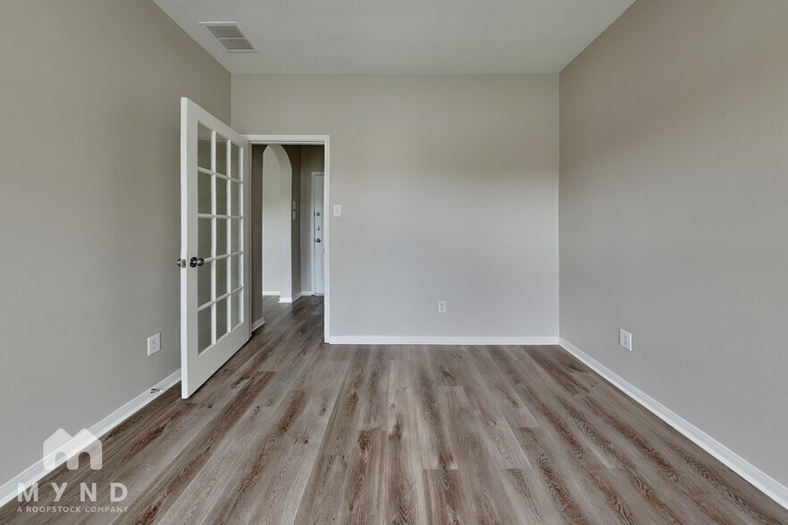 Building Photo - 11519 Sandstone Canyon Dr