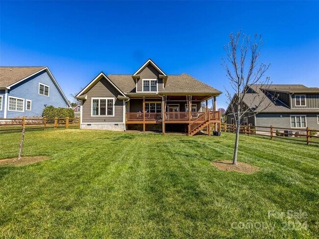 Building Photo - 61 Barnrock Dr