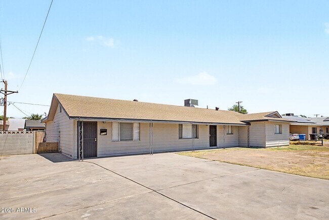Building Photo - 6536 W Turney Ave