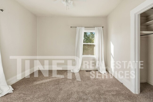 Building Photo - 2916 22nd St