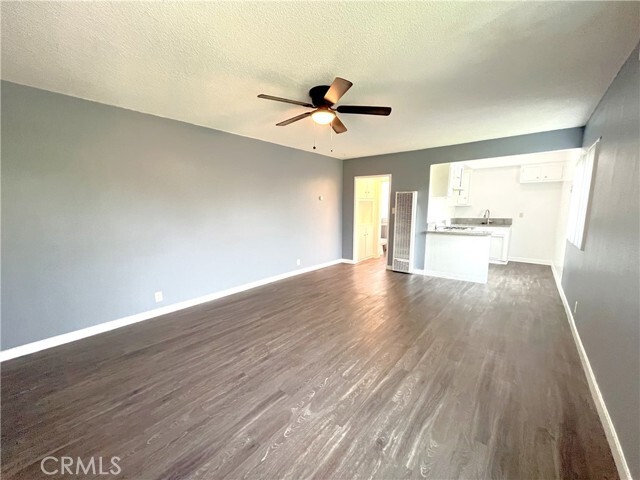 Building Photo - 4750 W Broadway