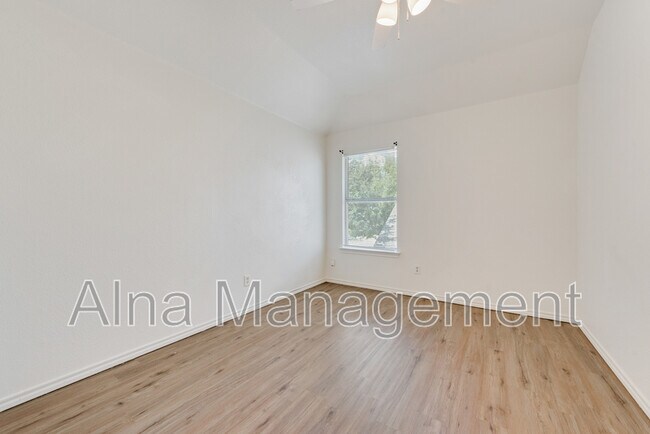Building Photo - 1173 Sunderland Ln
