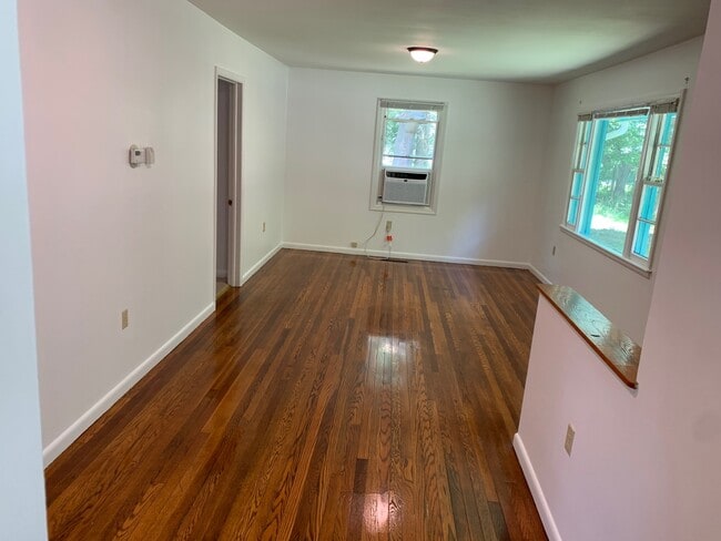 Large Living Room - 246 Sapsucker Woods Rd