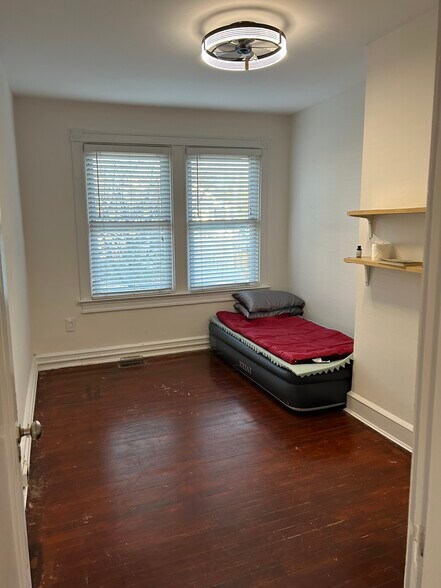 Bedroom 4 - 5211 14th St NW