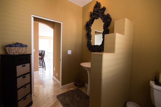 half Bath off ktchn - 2281 Cambridge Ave