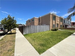 Building Photo - 201 Joliet Ave