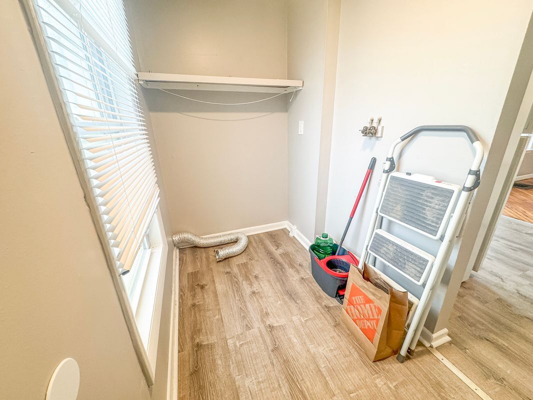 Building Photo - 224 Millville Ave