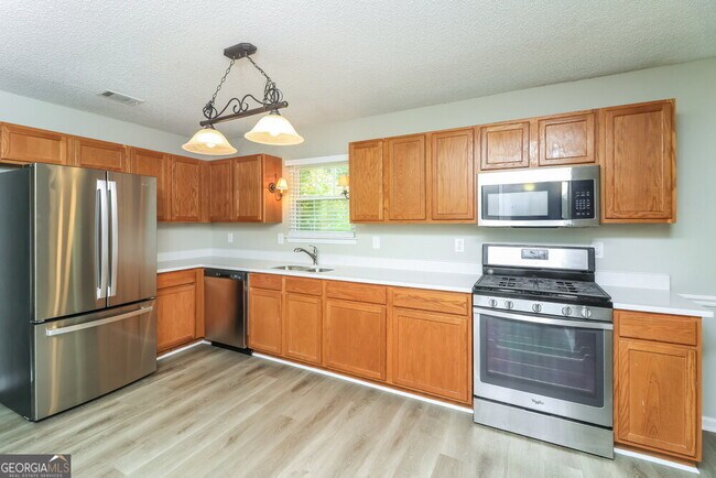 Building Photo - 6937 Fields Dr