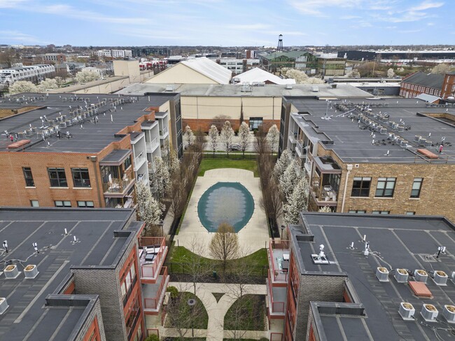 Building Photo - 297 Auden Ave