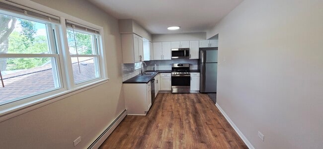 Building Photo - 4848 W 83rd St