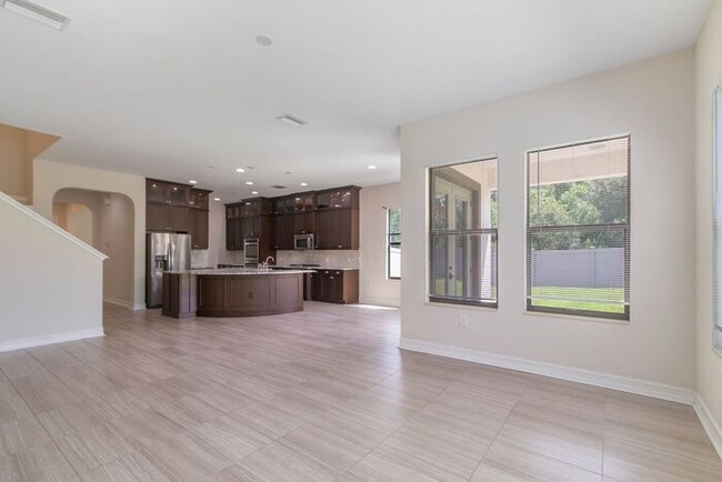 Building Photo - Estancia 4 Bed / 2.5 House Home for Lease!