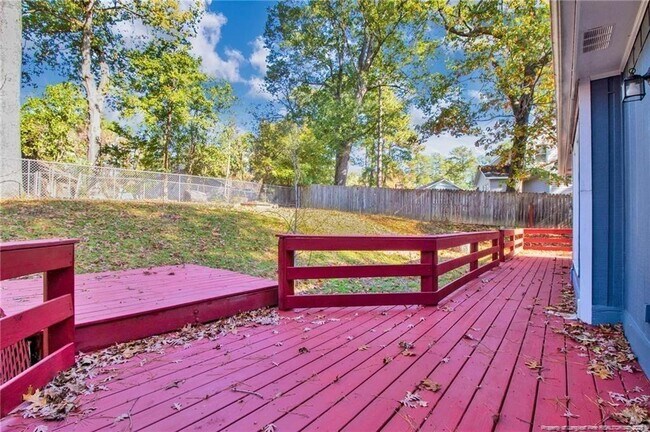 Building Photo - 353 Bahama Loop