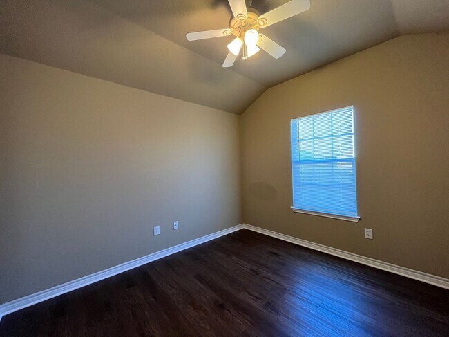 Building Photo - 3016 Beauford St